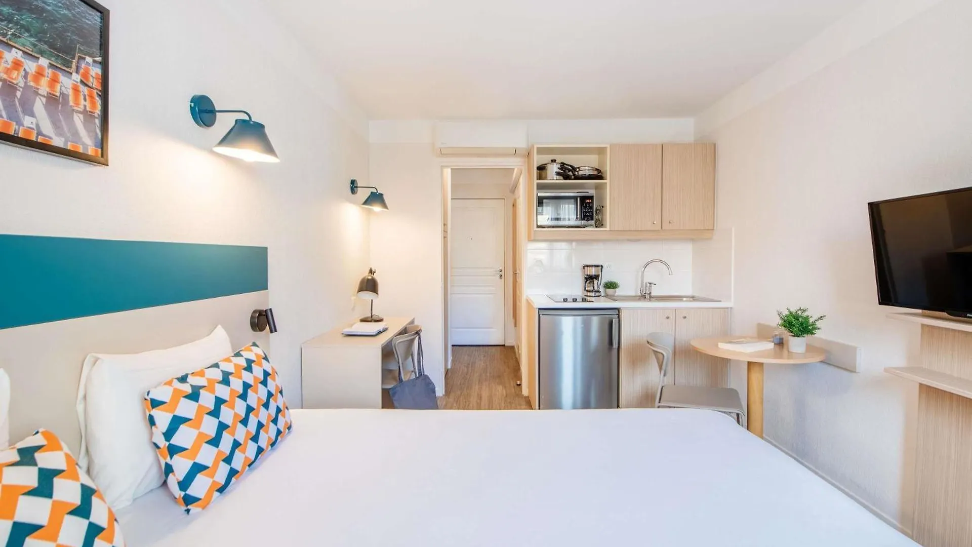 Aparthotel Adagio Access Marseille Prado Perier 3*,  Frankrijk