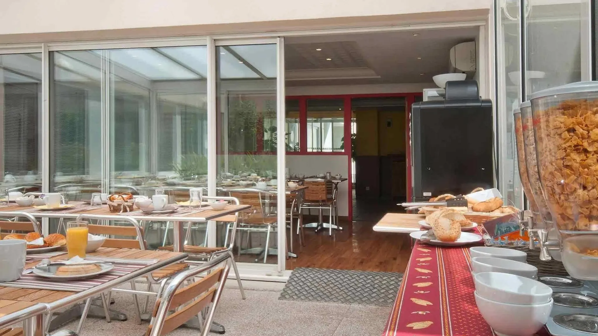 Aparthotel Adagio Access Marseille Prado Perier France