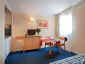 ***  Aparthotel Adagio Access Marseille Prado Perier France