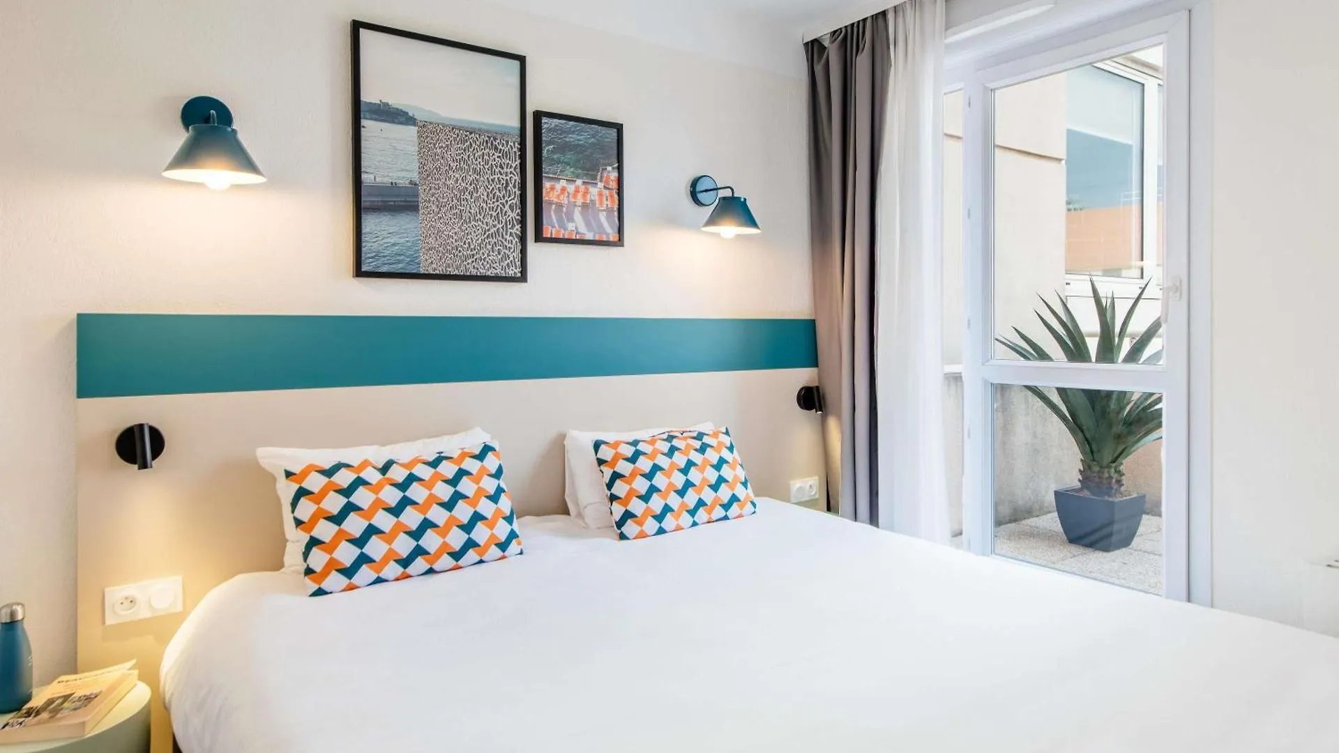 Aparthotel Adagio Access Marseille Prado Perier France