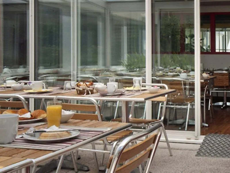 Aparthotel Adagio Access Marseille Prado Perier France