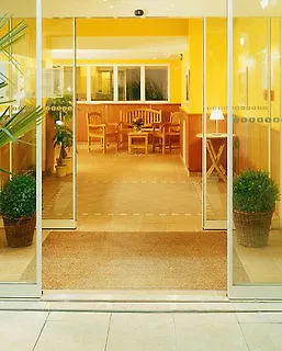 ***  Aparthotel Adagio Access Marseille Prado Perier France